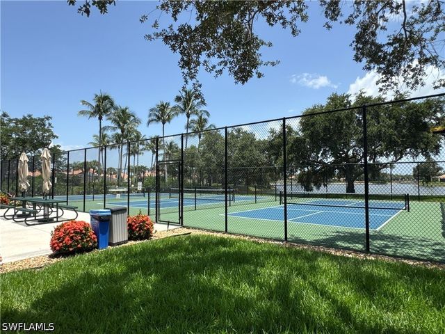 4402 Novato CT, Naples, FL 34109