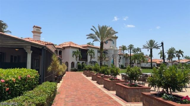 4402 Novato CT, Naples, FL 34109