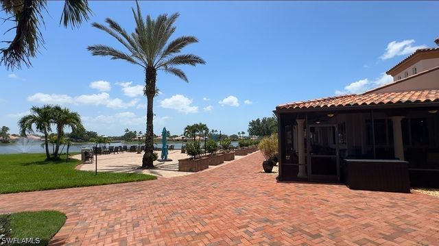 4402 Novato CT, Naples, FL 34109