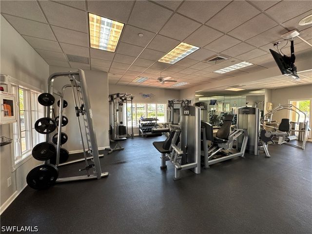 4402 Novato CT, Naples, FL 34109