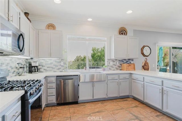 741 Camino Real Avenue, Palmdale, CA 93551