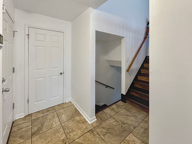 74 Frances Lane, Chicago Heights, IL 60411