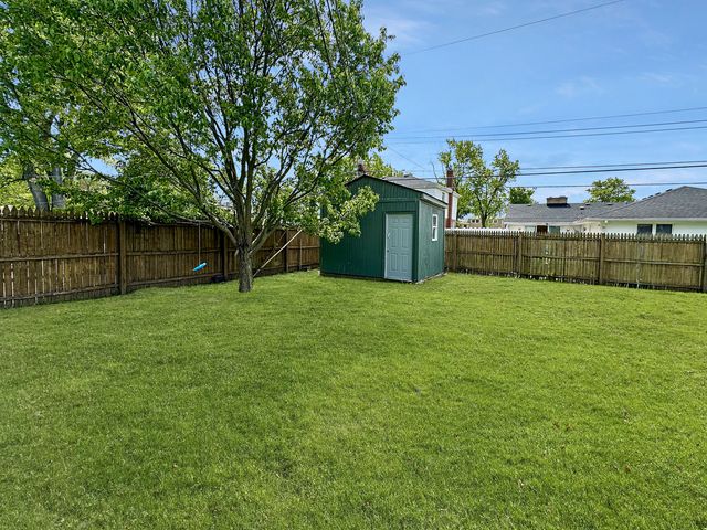 74 Frances Lane, Chicago Heights, IL 60411