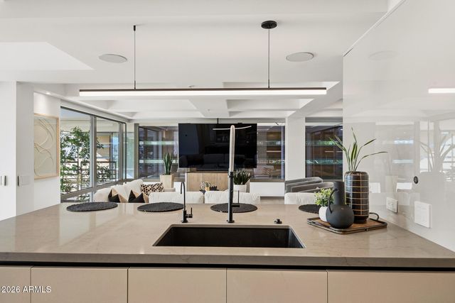 7157 E RANCHO VISTA Drive 4001, Scottsdale, AZ 85251