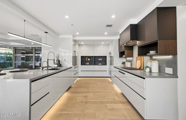 7157 E RANCHO VISTA Drive 4001, Scottsdale, AZ 85251