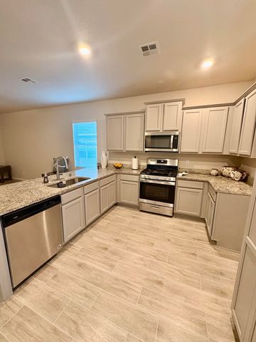 3409 Oregon Trail Road NE, Rio Rancho, NM 87144