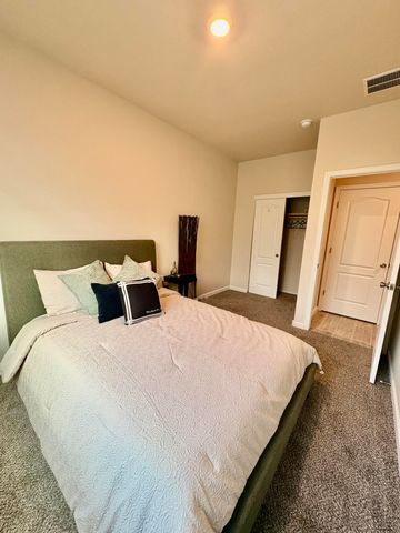 3409 Oregon Trail Road NE, Rio Rancho, NM 87144