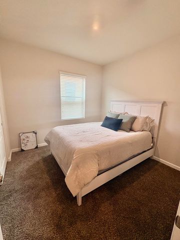 3409 Oregon Trail Road NE, Rio Rancho, NM 87144