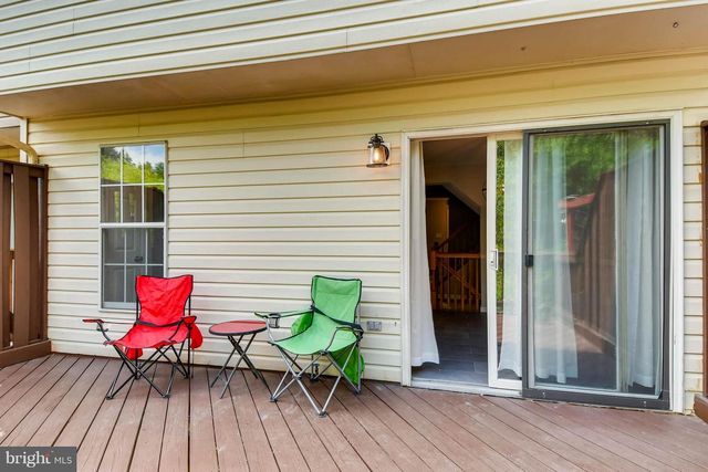 5326 CASTLESTONE DR, Baltimore, MD 21237