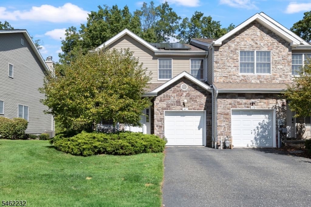 167 Raymound Blvd, Parsippany-troy Hills Twp., NJ 07054 — photo 4
