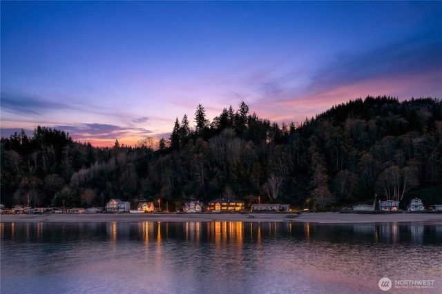 5972 Hastings Road, Clinton, WA 98236