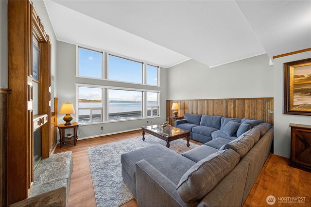 5972 Hastings Road, Clinton, WA 98236