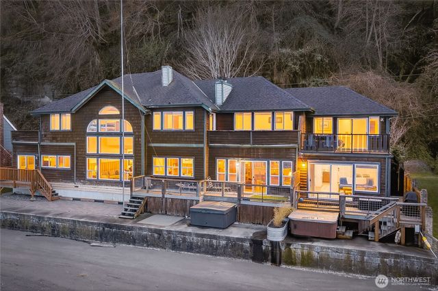 5972 Hastings Road, Clinton, WA 98236