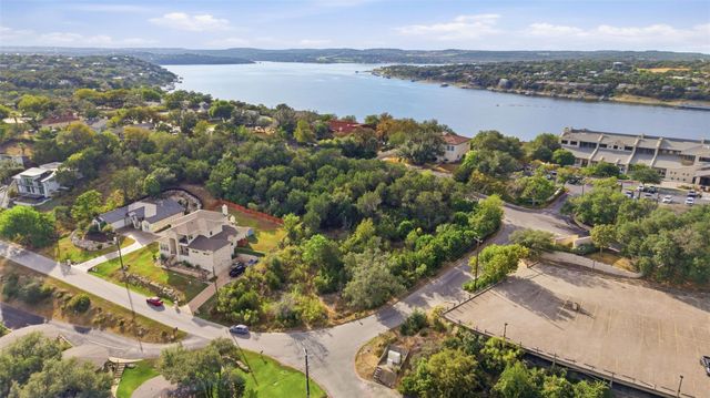 114 Lakeway DR, Lakeway, TX 78734
