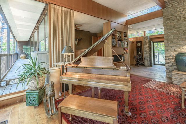 711 THILLY AVE, Columbia, MO 65203