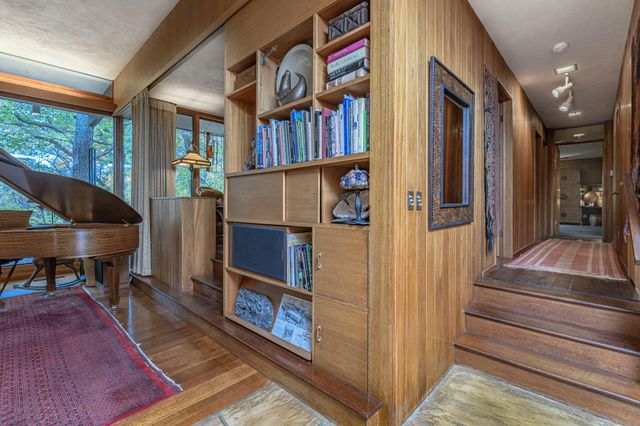 711 THILLY AVE, Columbia, MO 65203