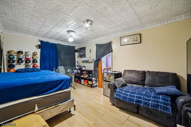 43 Becker Ter, Irvington Twp., NJ 07111