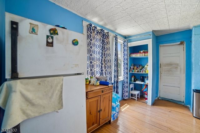 43 Becker Ter, Irvington Twp., NJ 07111