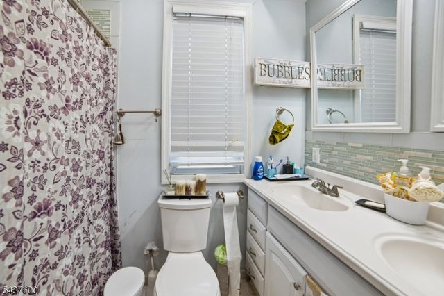 43 Becker Ter, Irvington Twp., NJ 07111