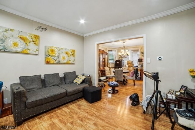 43 Becker Ter, Irvington Twp., NJ 07111