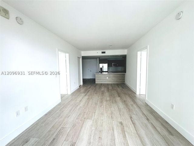 121 NE 34th St 2302, Miami, FL 33137