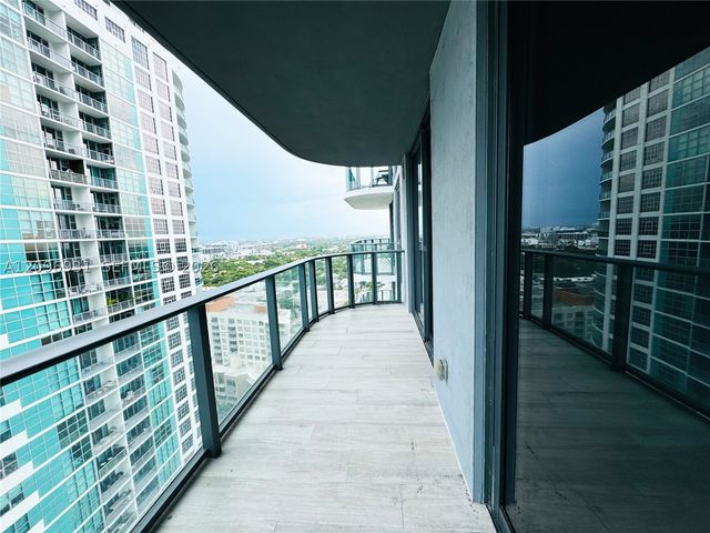 121 NE 34th St 2302, Miami, FL 33137