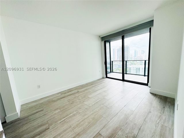 121 NE 34th St 2302, Miami, FL 33137
