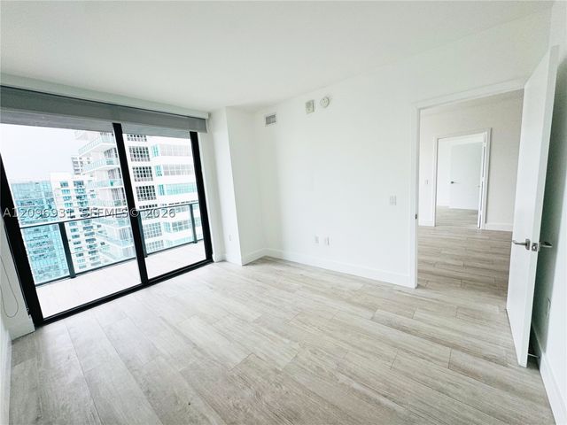 121 NE 34th St 2302, Miami, FL 33137