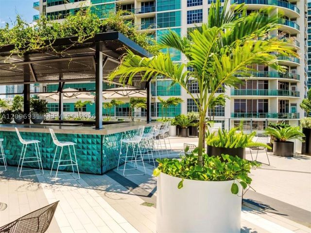 121 NE 34th St 2302, Miami, FL 33137