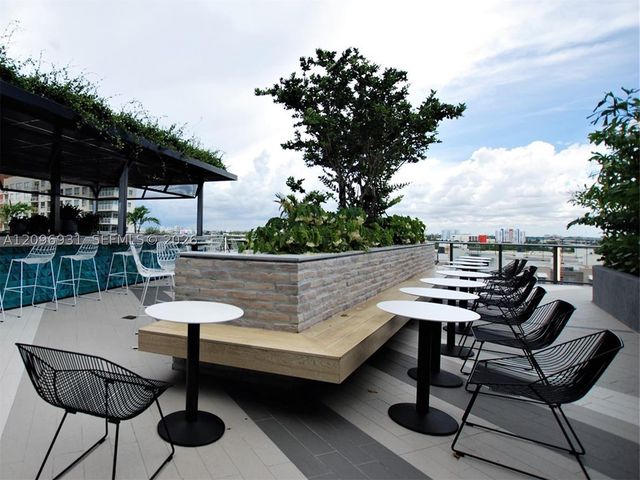 121 NE 34th St 2302, Miami, FL 33137