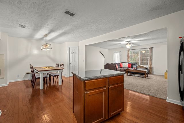 4906 Laura Jeanne Blvd, Murfreesboro, TN 37129