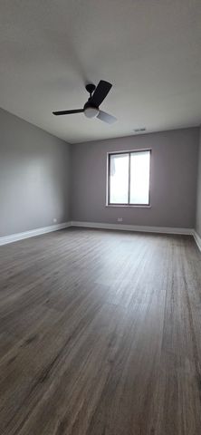 840 Elder Road A409, Homewood, IL 60430