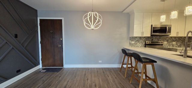 840 Elder Road A409, Homewood, IL 60430