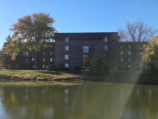 840 Elder Road A409, Homewood, IL 60430