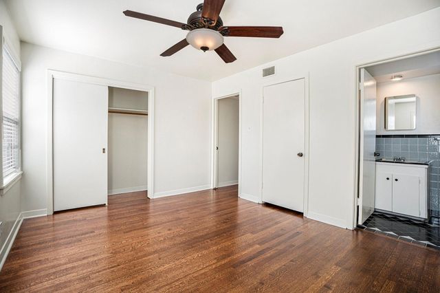 6325 Rowan Lane, Houston, TX 77074