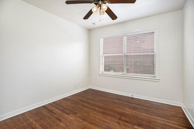 6325 Rowan Lane, Houston, TX 77074