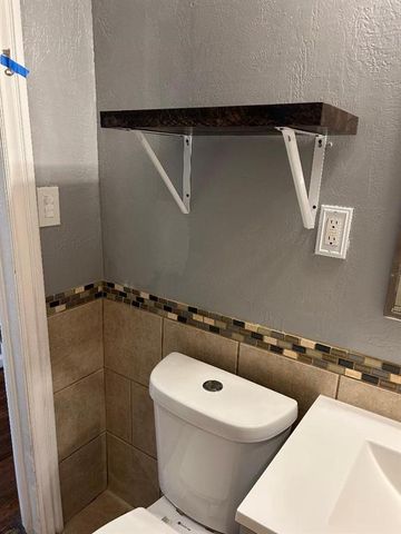 1621 NE 14th Street, Oklahoma City, OK 73117