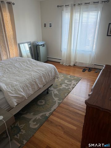 16 McDermott Street, Danbury, CT 06810