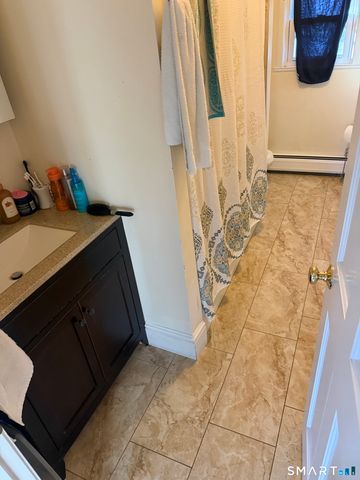 16 McDermott Street, Danbury, CT 06810