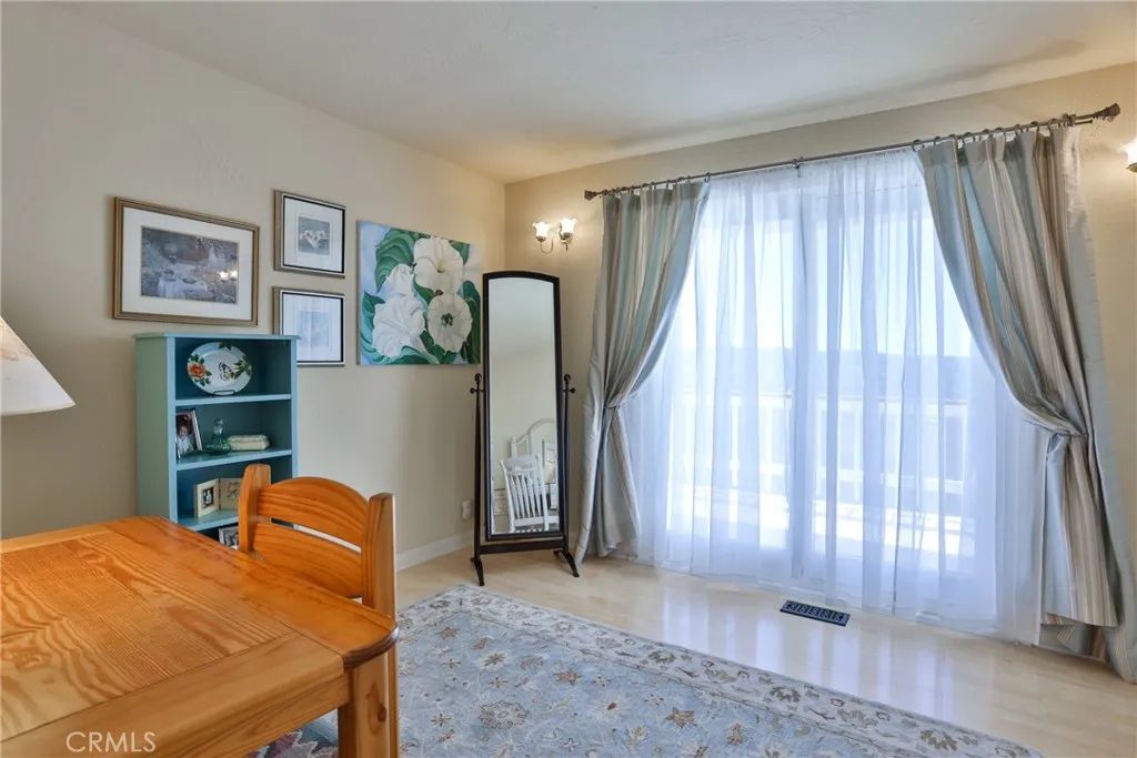 Image 9 of property listing at 27720 St Bernard Lane, Lake Arrowhead, CA 92352