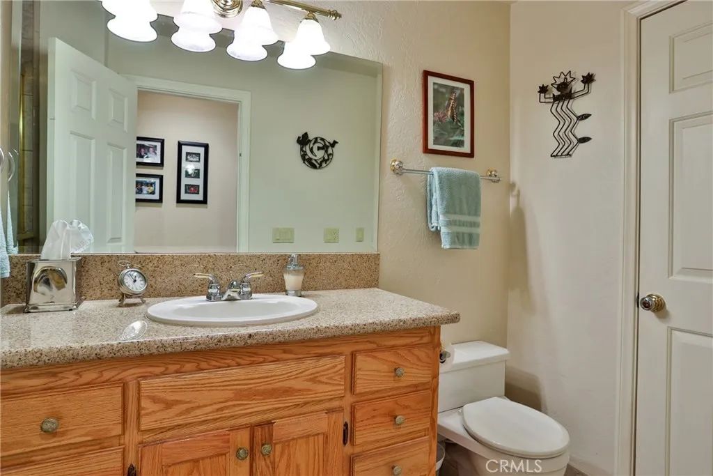 Image 10 of property listing at 27720 St Bernard Lane, Lake Arrowhead, CA 92352