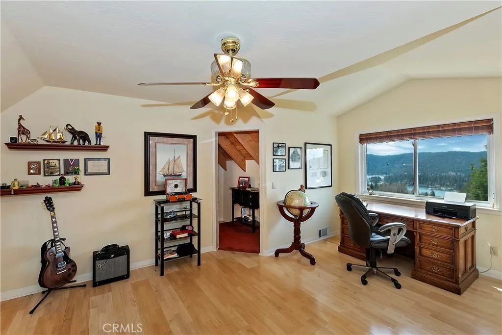 Image 11 of property listing at 27720 St Bernard Lane, Lake Arrowhead, CA 92352