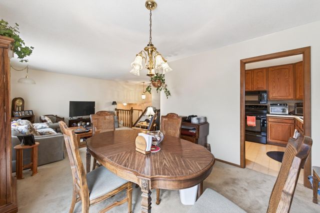 187 Valleyside Drive, Saint Paul, MN 55119