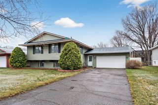 187 Valleyside Drive, Saint Paul, MN 55119