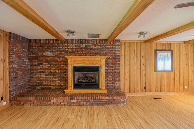 390 Windy Hills Circle, Calvert City, KY 42029