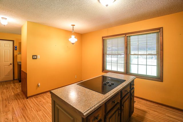 390 Windy Hills Circle, Calvert City, KY 42029