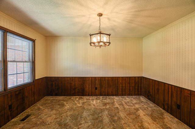 390 Windy Hills Circle, Calvert City, KY 42029