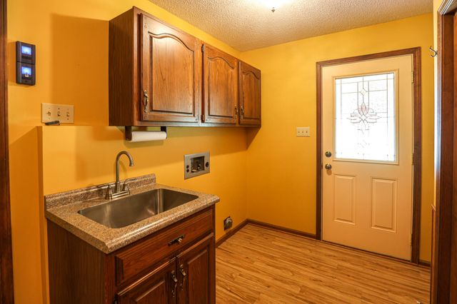 390 Windy Hills Circle, Calvert City, KY 42029