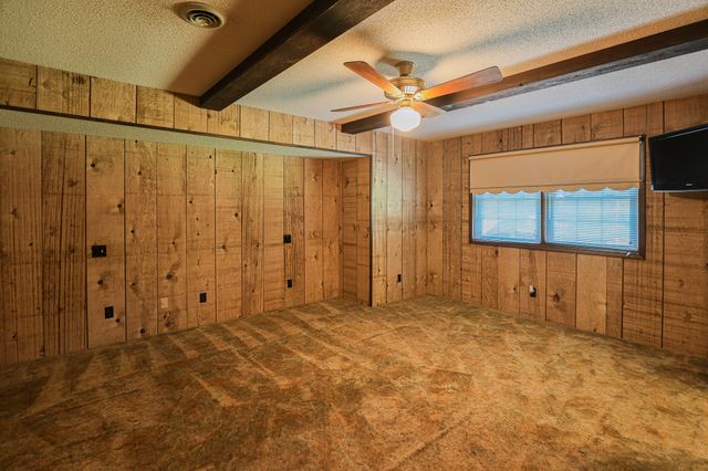 390 Windy Hills Circle, Calvert City, KY 42029