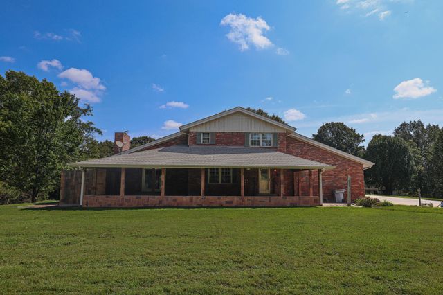 390 Windy Hills Circle, Calvert City, KY 42029